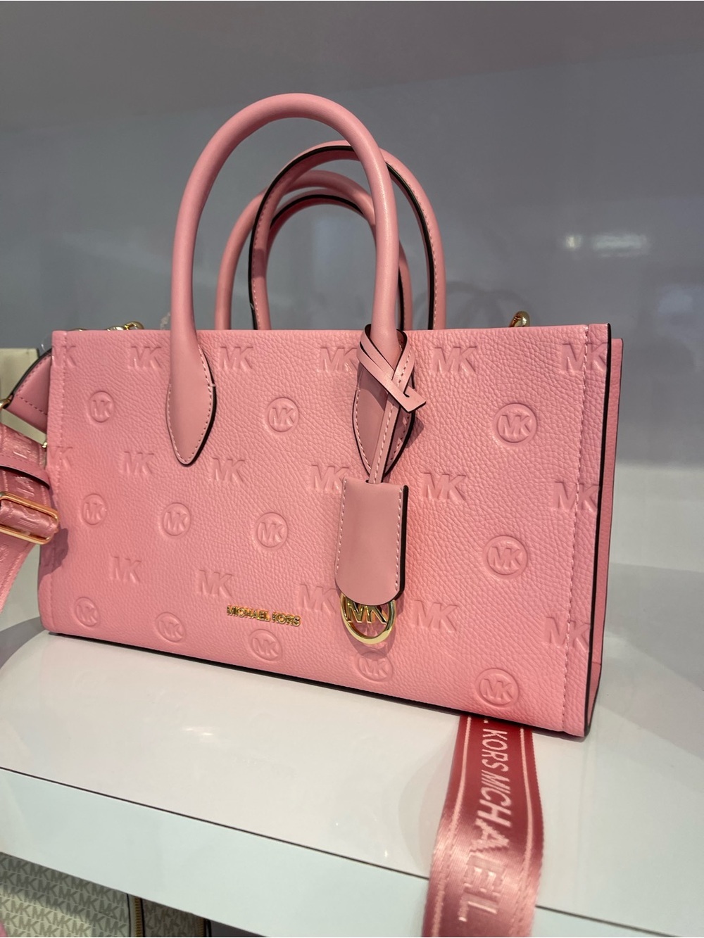 Michael Kors Mirella Md Logo Debossed Satchel Shoulder Tote Handb
Carnation 
NWT - Picture 14 of 16